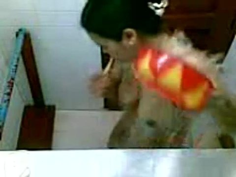 Myanmar women bathing hidden cam(mmspybath.blogspot.com)
